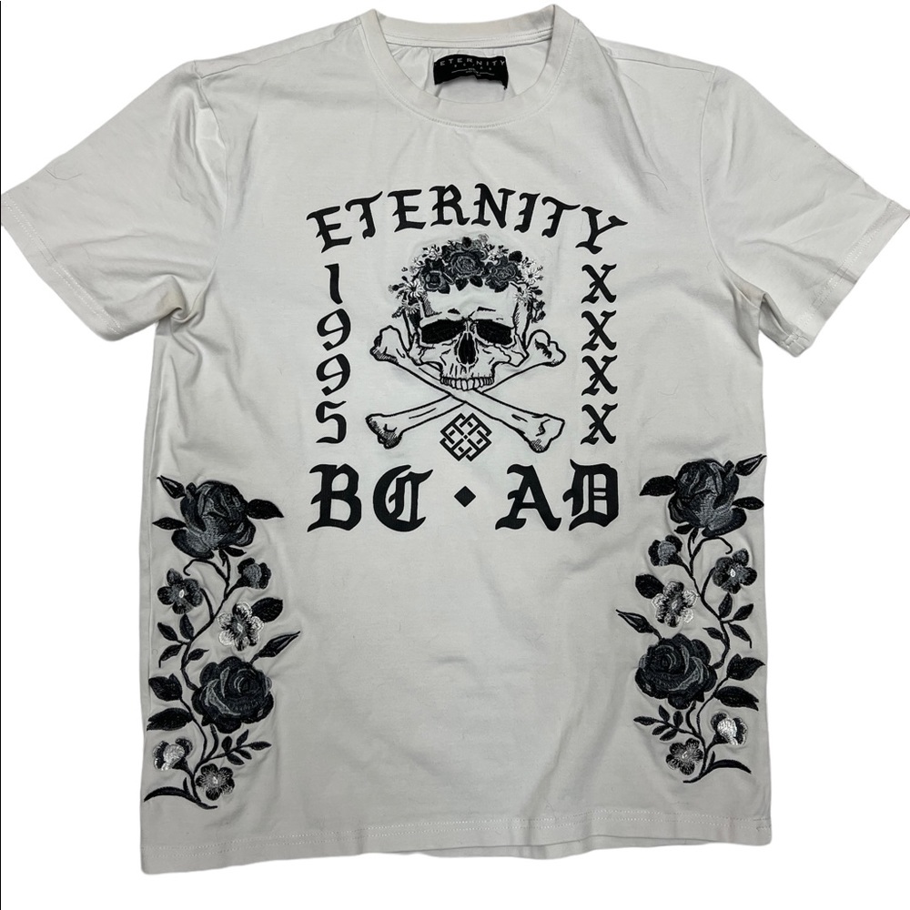 Medium White & Black Eternity Shirt & Shorts